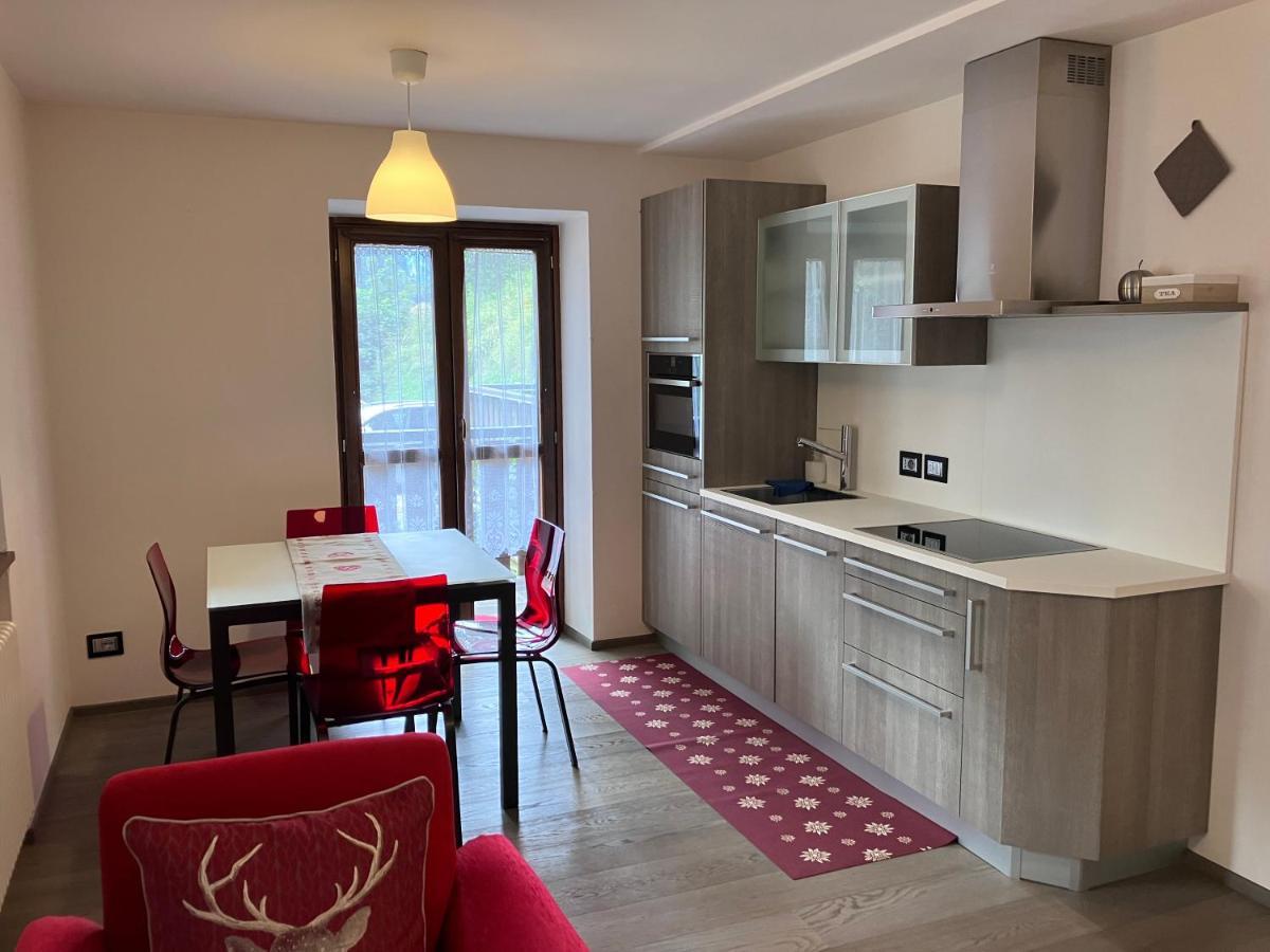 Dolomites Holiday Home กานาเซย์ ภายนอก รูปภาพ